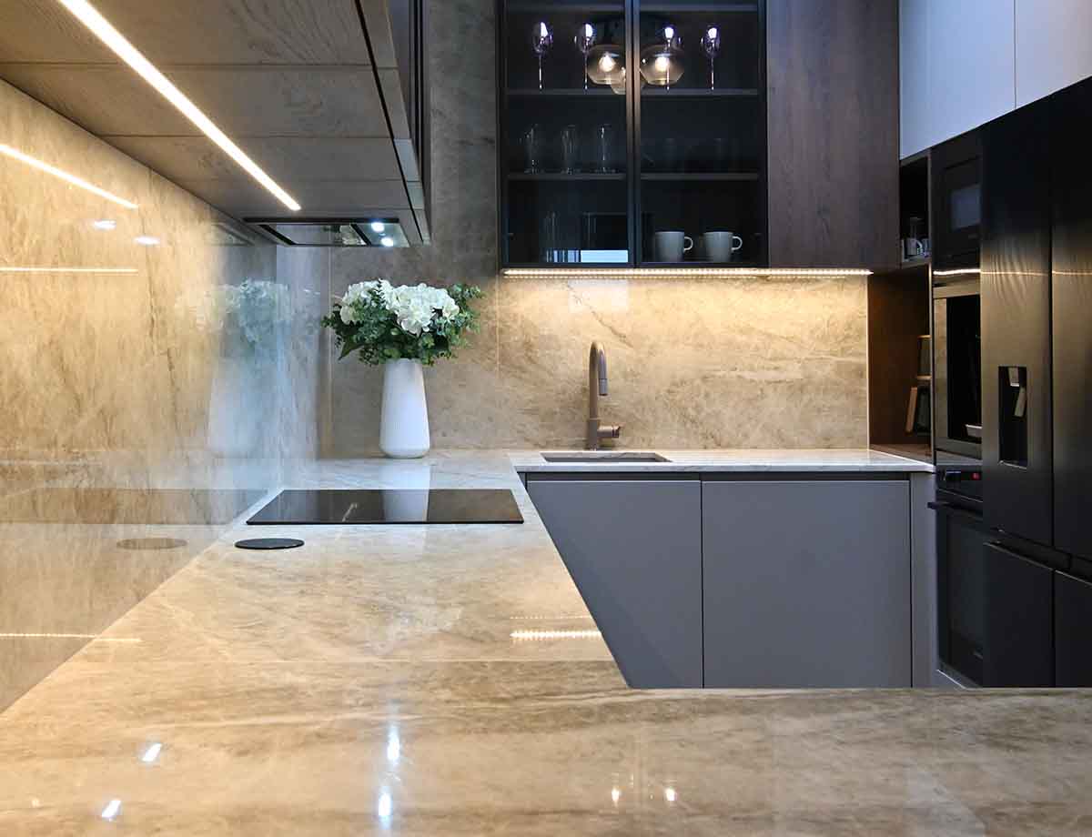 Pracovní kuchyňské desky Quartzit